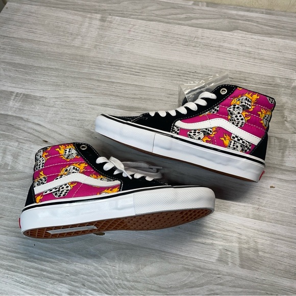 Vans SK8-Hi Fuchsia Fedora Black Suede Dice High Top Skate Sneaker Mens Size 5.5 - Picture 4 of 16